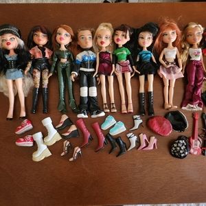 Bratz Doll Lot- Clothes, Accessories & Shoes Too